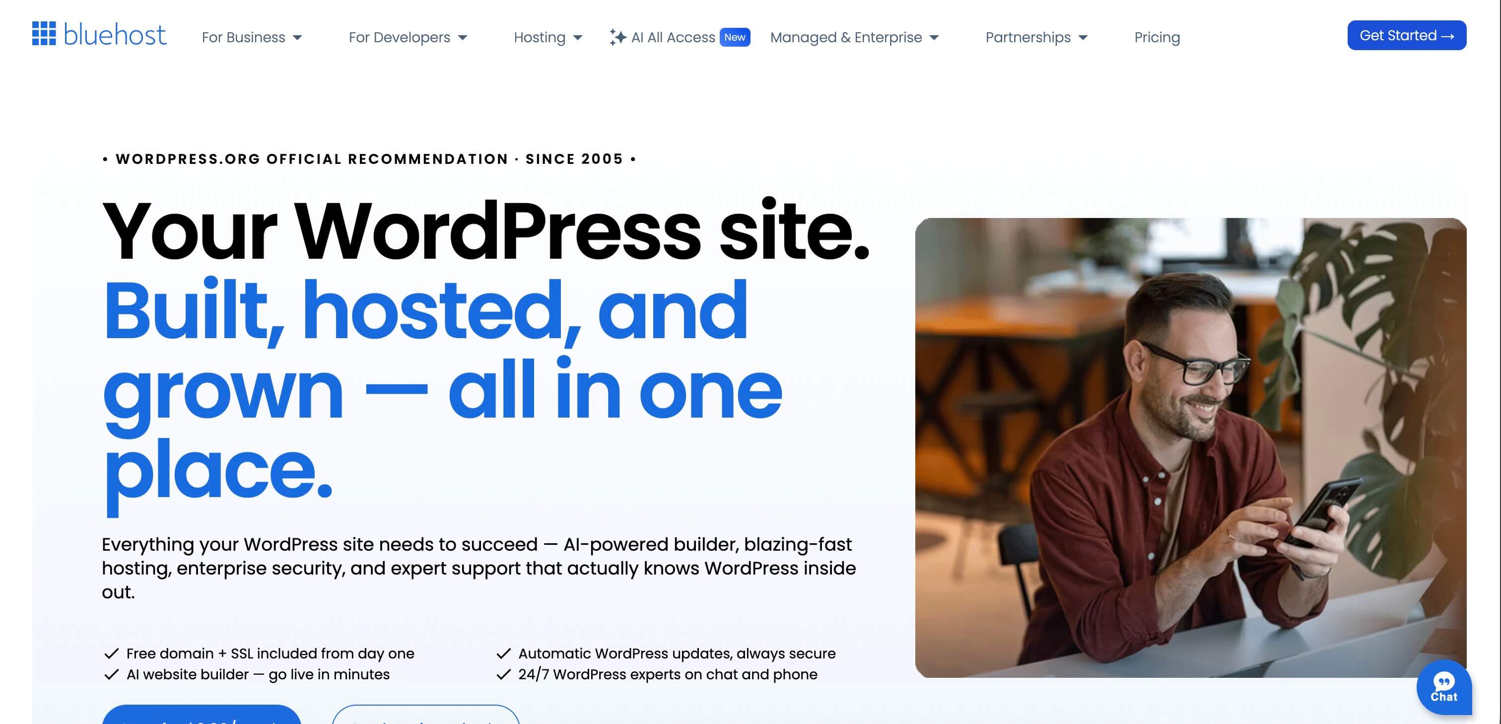 Bluehost WordPress hosting plans page highlighting NVMe SSD, free domain and SSL, and 99.99% uptime SLA.